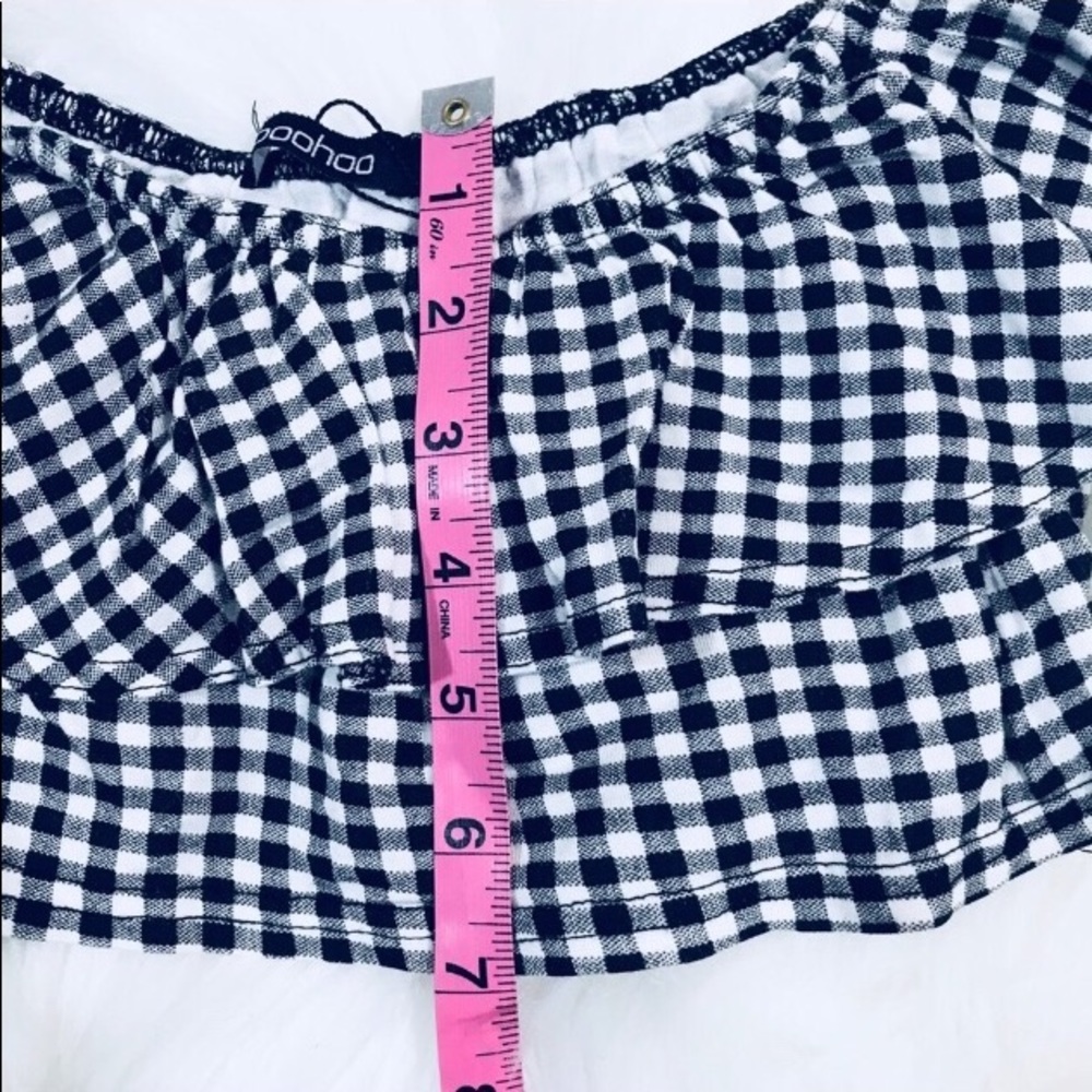 Cute Gingham Crop Flutter Top - Picture 4 of 5